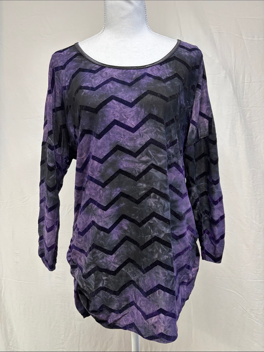 Sami & Jo Purple Chevron 3/4 Sleeve Top